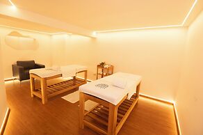 Quindeloma Art Hotel And Gallery