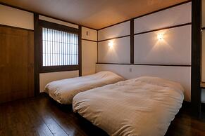 Yufuin Onsen Toshoan