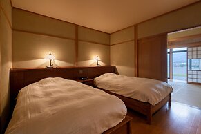 Yufuin Onsen Toshoan