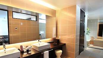KIZASHI THE SUITE
