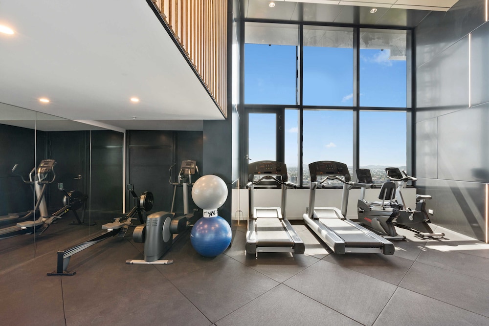 CLLIX Brisbane Skytower Apartments