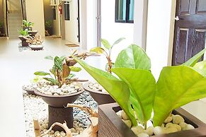 Marton Suites