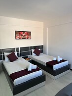 Wb Weekend Otel