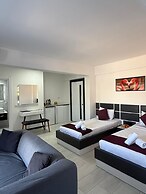 Wb Weekend Otel