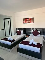 Wb Weekend Otel