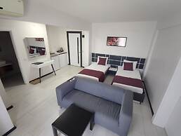 Wb Weekend Otel