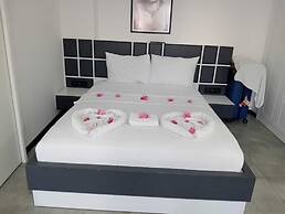 Wb Weekend Otel