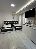 Wb Weekend Otel