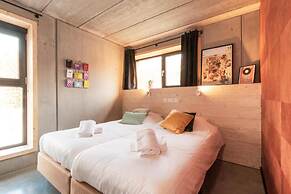 DAFT Hotel
