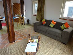 Desert Breeze Lodge