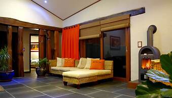 Desert Breeze Lodge