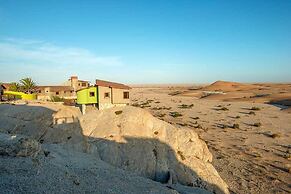 Desert Breeze Lodge