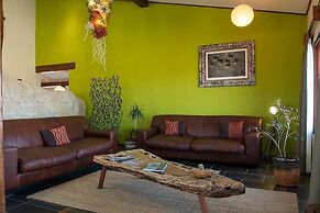 Desert Breeze Lodge