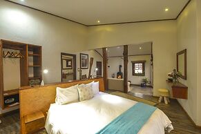 Desert Breeze Lodge