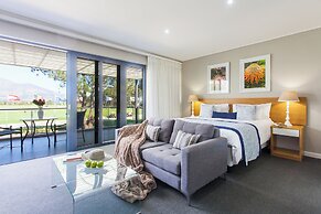 Pearl Valley Hotel