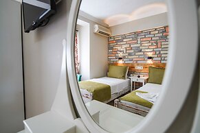 Ilyada Hotel