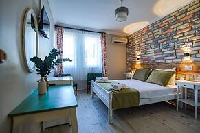 Ilyada Hotel