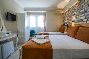Ilyada Hotel