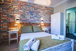 Ilyada Hotel