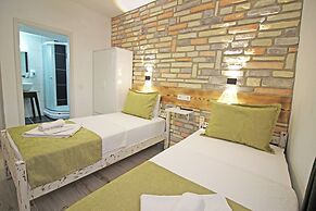 Ilyada Hotel