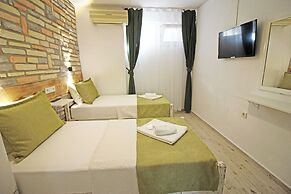 Ilyada Hotel