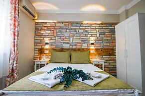 Ilyada Hotel
