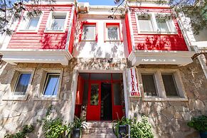 Ilyada Hotel