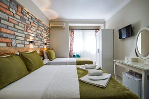 Ilyada Hotel