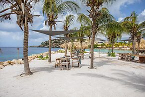 Blue Bay Villas