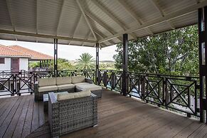 Blue Bay Villas
