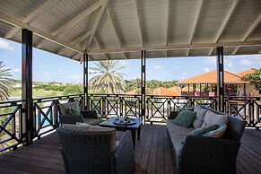 Blue Bay Villas