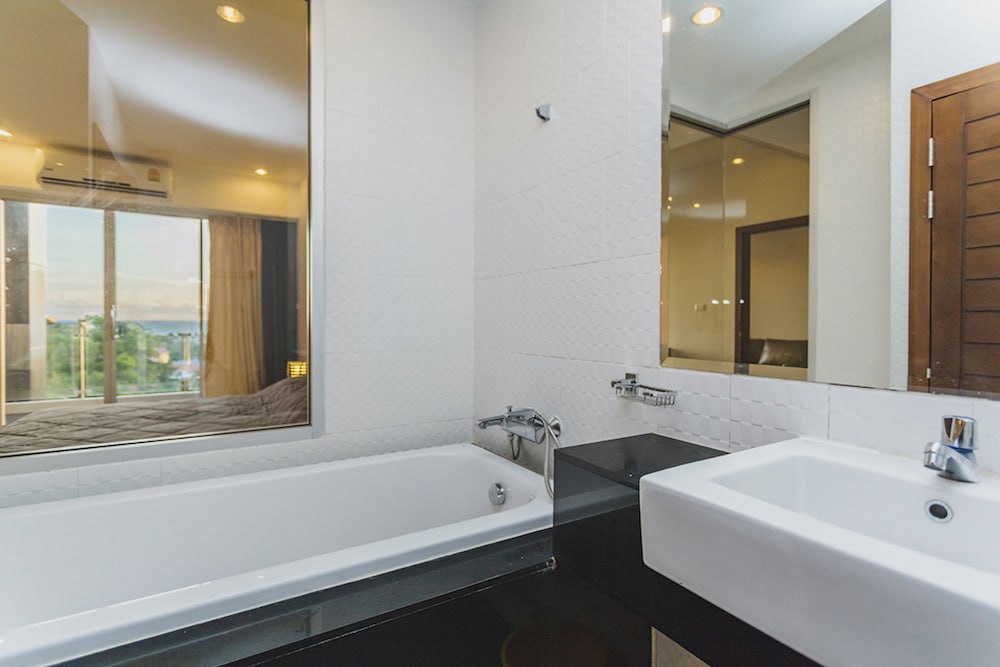 Condo in Karon in Chic Condo - Unit A609