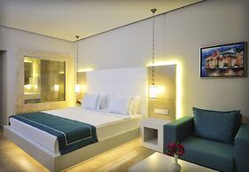 Lugga Boutique Hotel & Beach