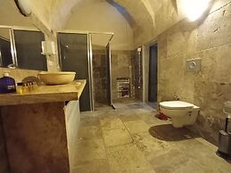 Sandik Cave Hotel