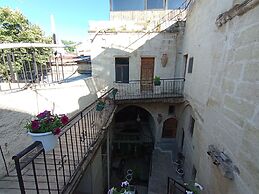 Sandik Cave Hotel