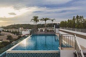 Condo in Kata in Ozone - A519