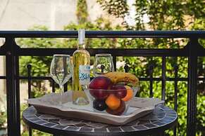 Nival Luxury Suites