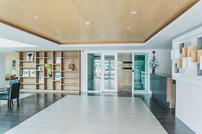 Condo in Kata in Ozone - Unit A708