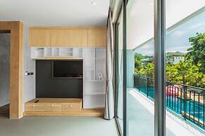 Condo in Nai Harn in ReLife 15-123-210