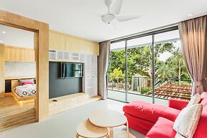 Condo in Nai Harn in ReLife 15-123-210