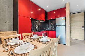 Condo in Nai Harn in ReLife 15-123-210