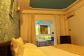 Hotel Donia