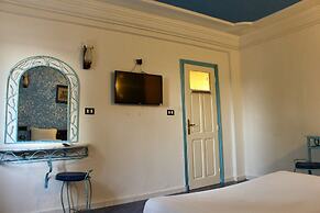 Hotel Donia