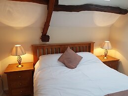 Green View Lodges