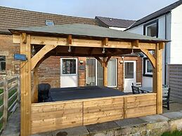 Green View Lodges