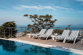 Villa Azure