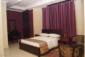 Diamonds Hotel