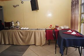 Diamonds Hotel