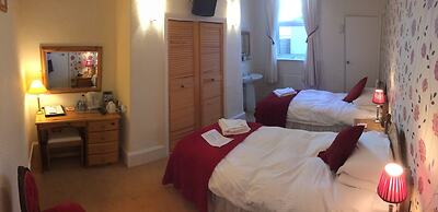 Avron House