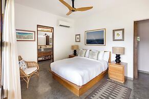 The Nomadic Hotel